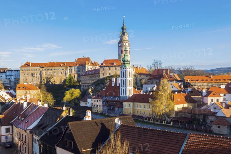 Czech Republic, South Bohemia, Cesky Krumlov, Castle and buildings against clear sky