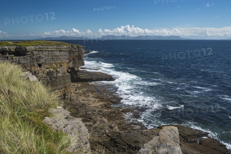 Ireland, Donegal County, Muckross Head, Cliffs and sea
