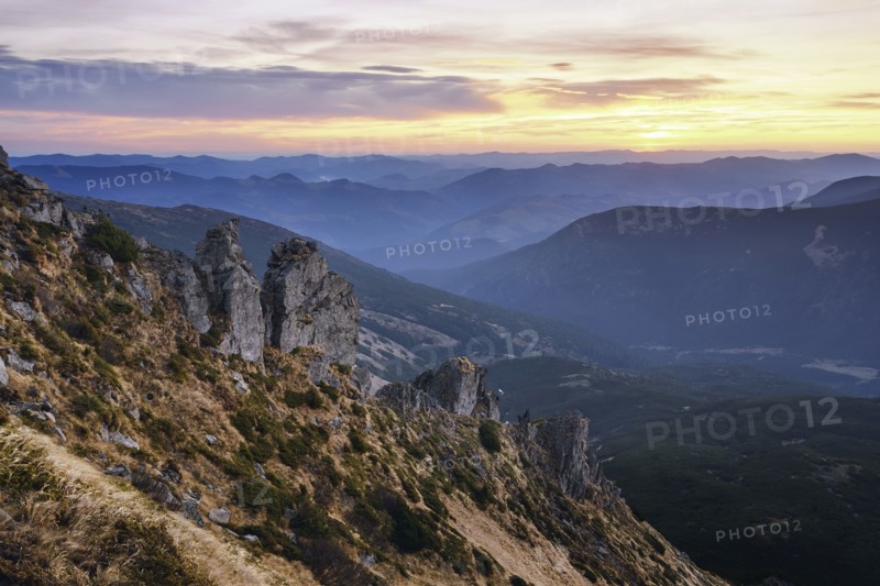 Ukraine, Ivano-Frankivsk region, Verkhovyna district, Carpathians, Chornohora, Sunset over Mountain Shpytsi