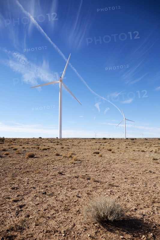 USA, Arizona, Wind turbines in arid landscape