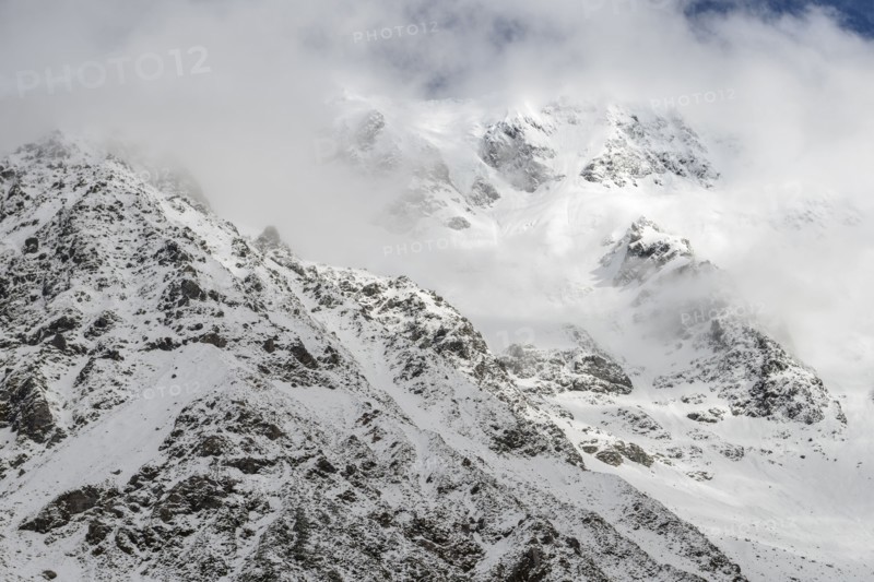 Low cloud over mountains in Mount Cook National Park, New Zealand