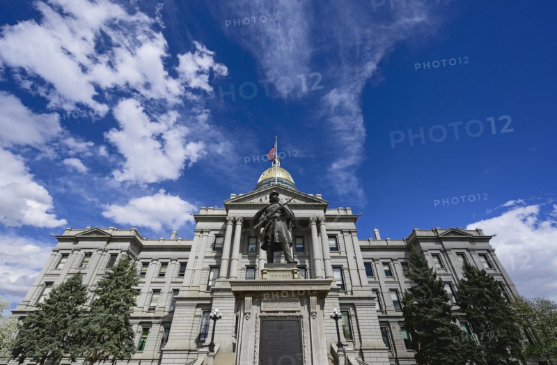 Colorado State Capitol and Civil War monument in Denver, Colorado
