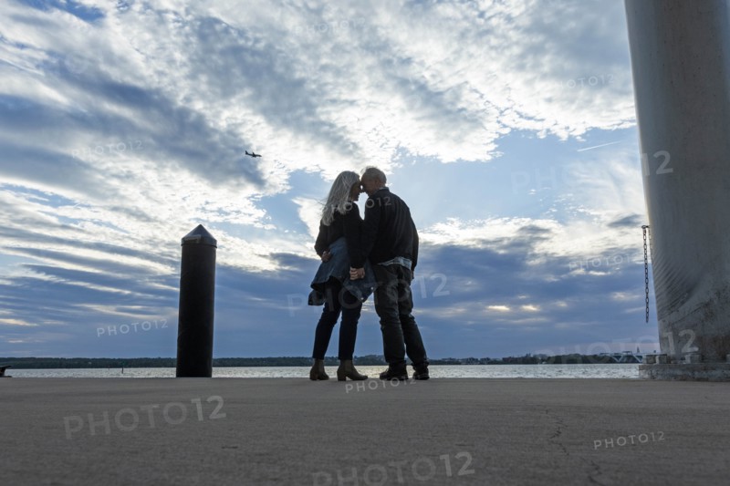 Couple by Potomac River in Washington DC, USA