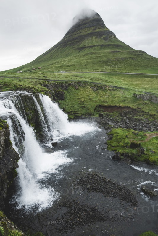 Kirkjufellsfoss waterfall by Kirkjufell in Iceland