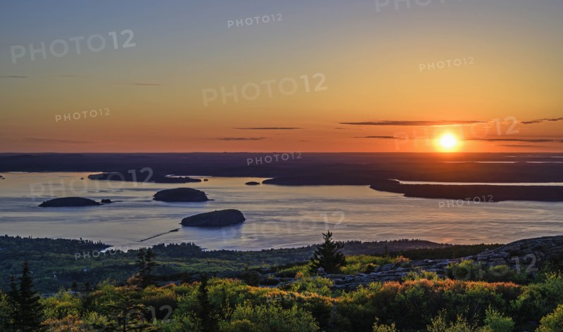 Islands in Frenchman Bay at sunrise in Acadia National Park