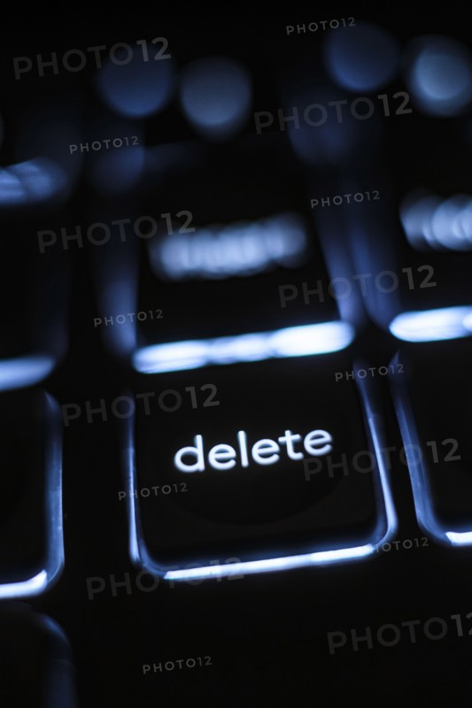 Illuminated 'delete' key on keyboard