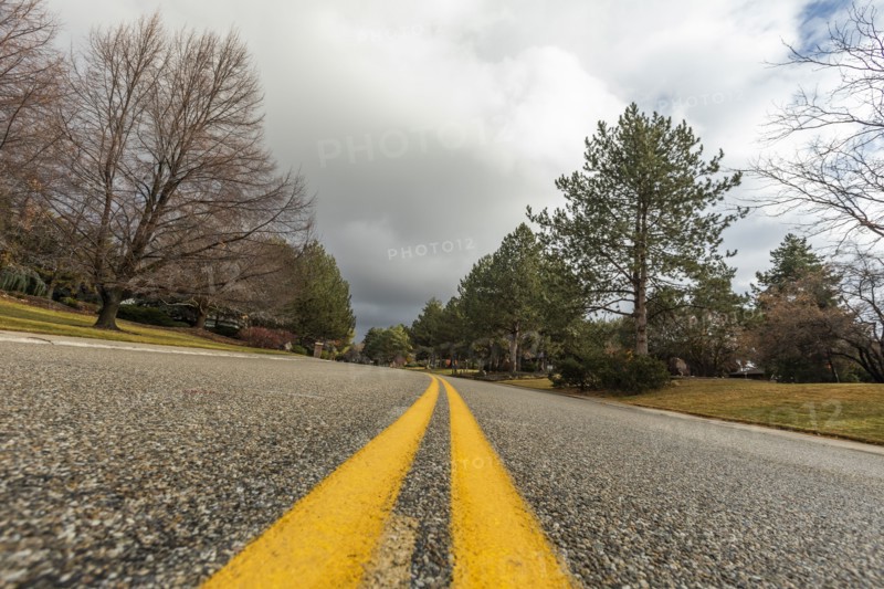 Yellow lines on road