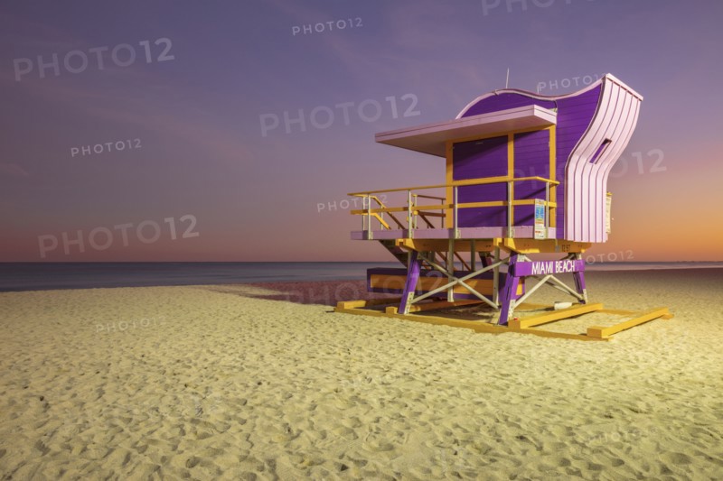 USA, Florida, Miami, Lifeguard hut on beach at dusk