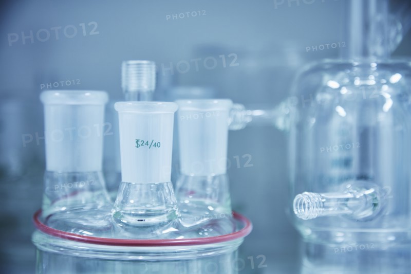 Various laboratory glassware