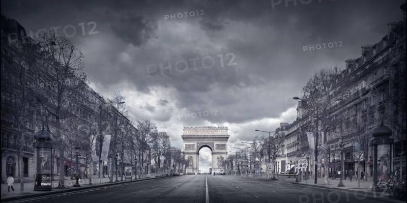 France, Paris, Triumphal arch at end of shopping street