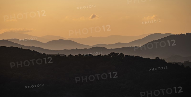 USA, Georgia, Orange sky above Blue Ridge Mountains at sunrise