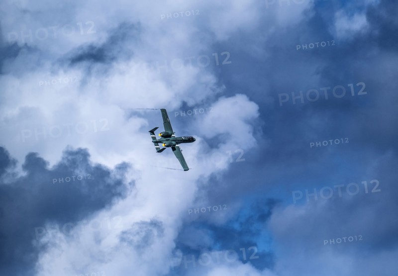 Fairchild Republic A-10 Thunderbolt II flying against sky