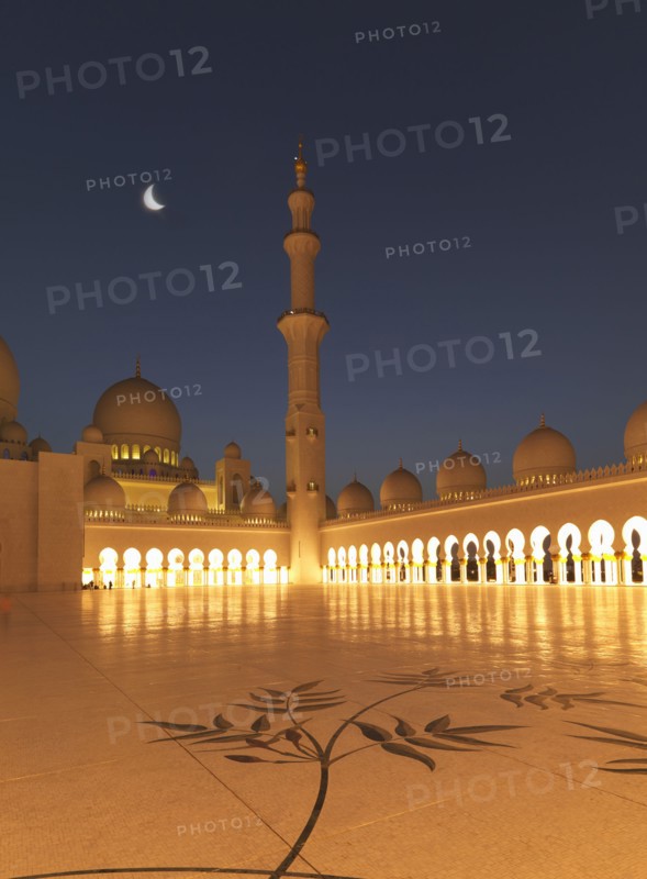 Illuminated colonnade