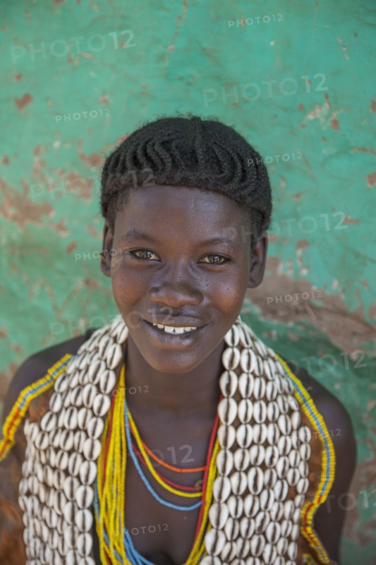 Black woman wearing traditional jewelry