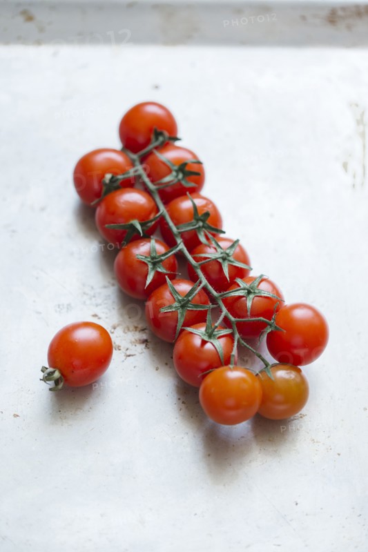 Tomatoes on vine