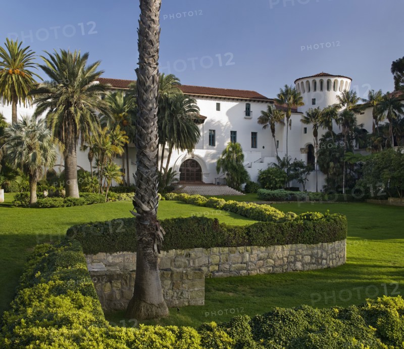 Sunken garden outside Santa Barbara courthouse