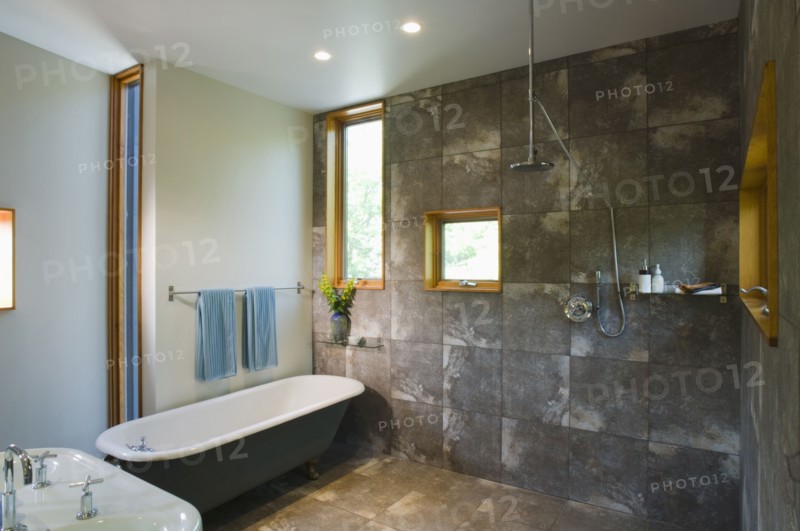 Open tile shower with rain shower head
