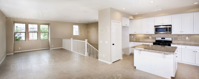 Empty house with kitchen at Ontario