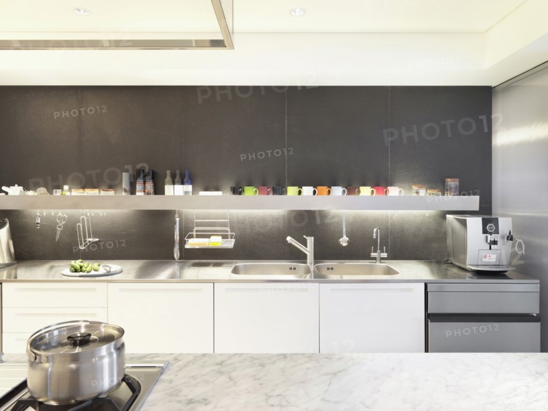 Bright modern kitchen