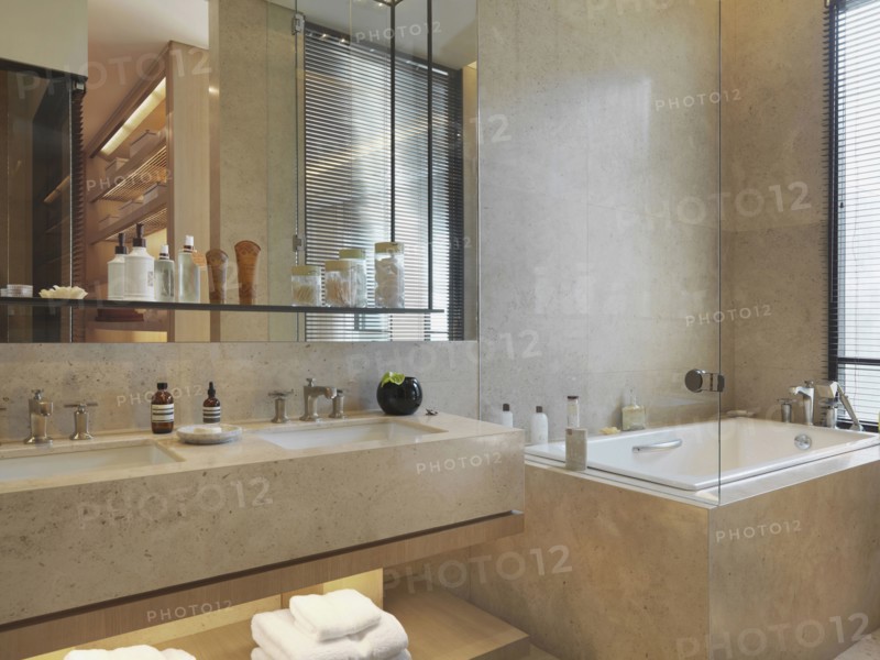 Sinks and bathtub in modern bathroom