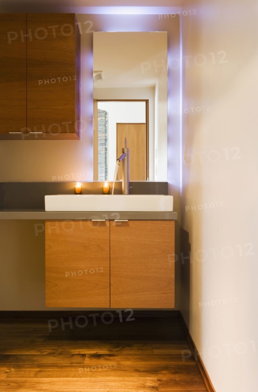 Modern Bathroom Vanity