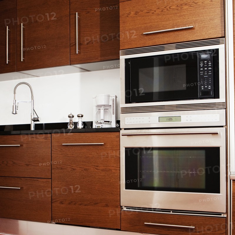 Oven