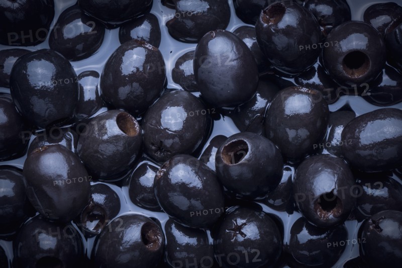 Black olives in liquid