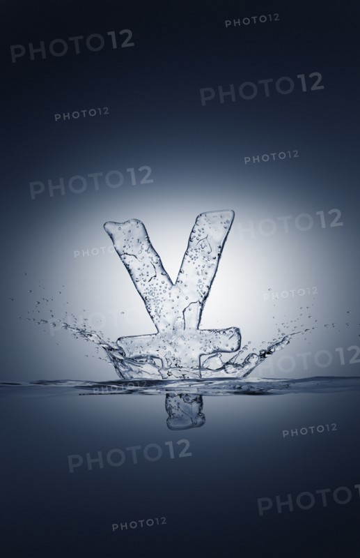 Water droplets splashing from sinking ice yuan symbol