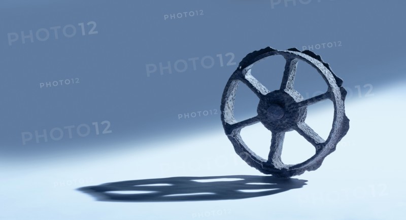 Rusty wheel casting shadow