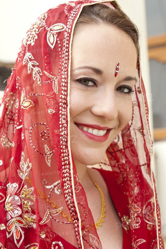 Caucasian woman in traditional Indian clothing