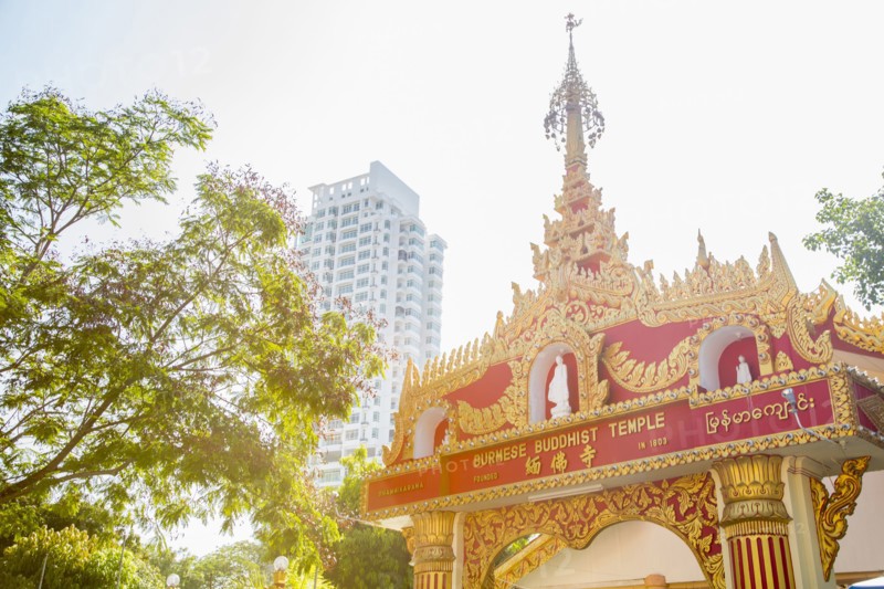 Dhammikarama Burmese temple under sunny sky