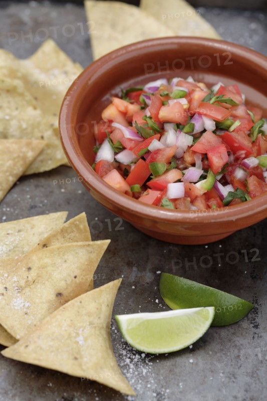 Tortilla chips and salsa fresca