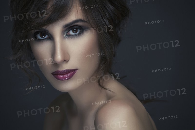 Close up of glamorous woman