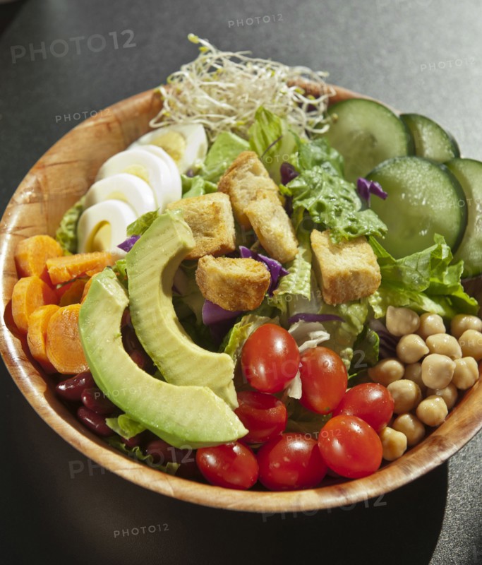 Bowl of sliced vegetables