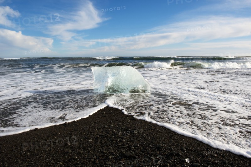 Glaciers melting on arctic beach