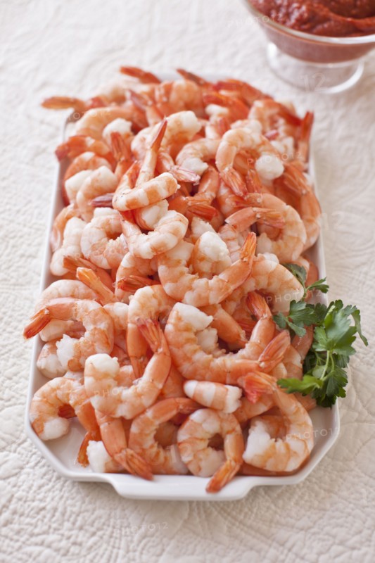 Shrimp on platter