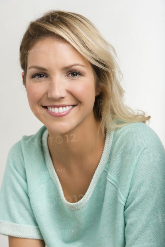 Close up of Caucasian woman smiling