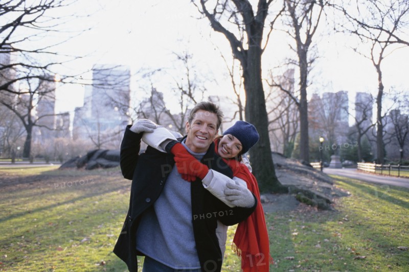 Couple hugging in Central Park