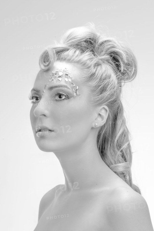 Close up of glamorous Caucasian woman looking up
