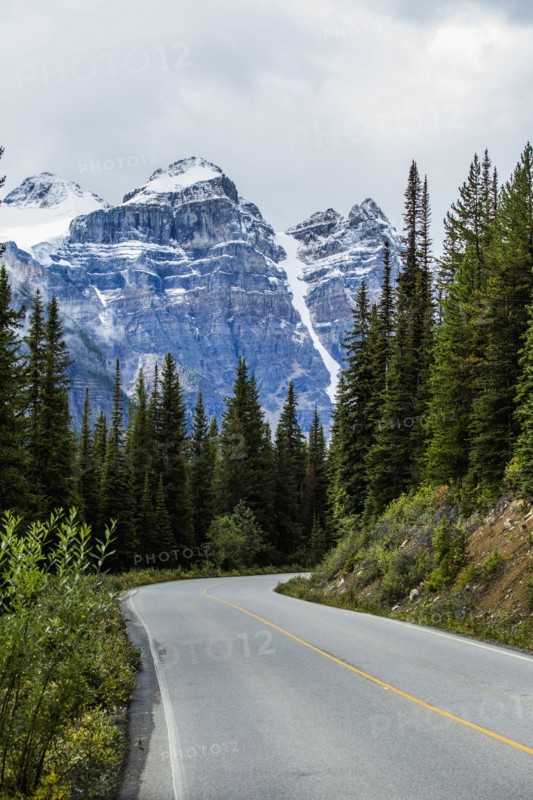 Road in mountain valley
