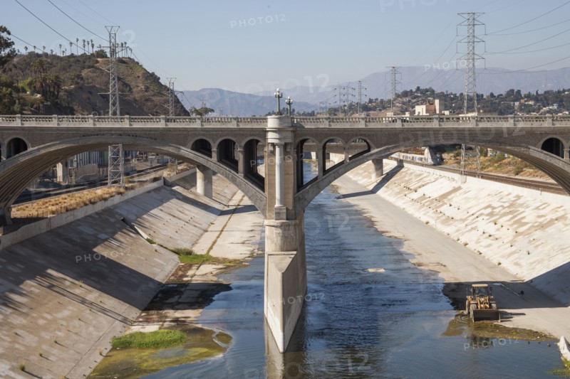 Bridge over urban aqueduct of Los Angeles River