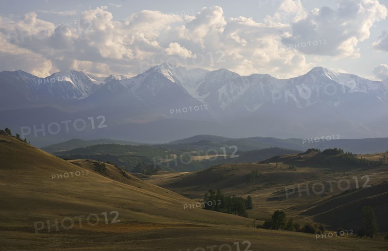 Scenic view of mountains and rolling landscape