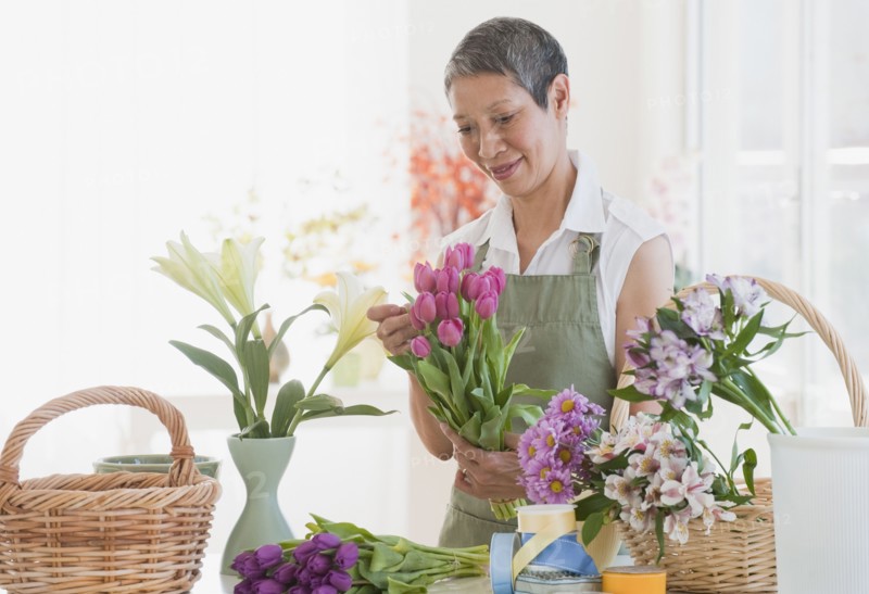 Chinese florist arranging flowers