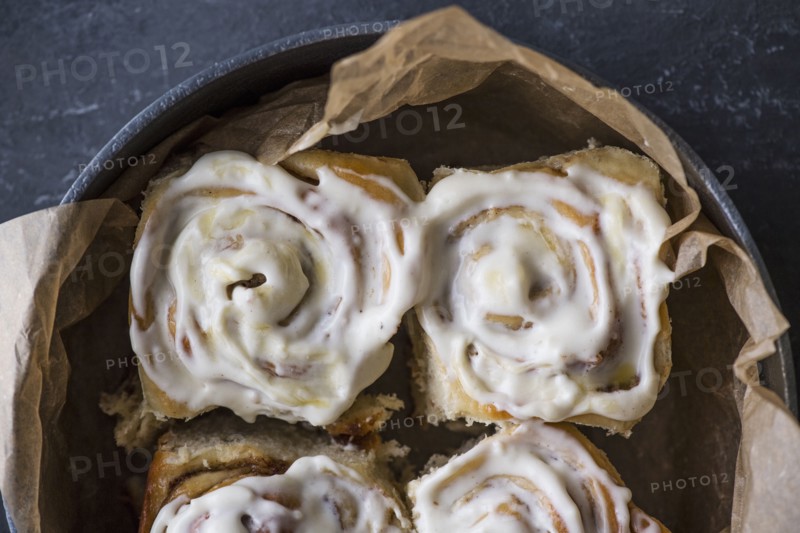 Close-up of freshly baked cinnamon buns
