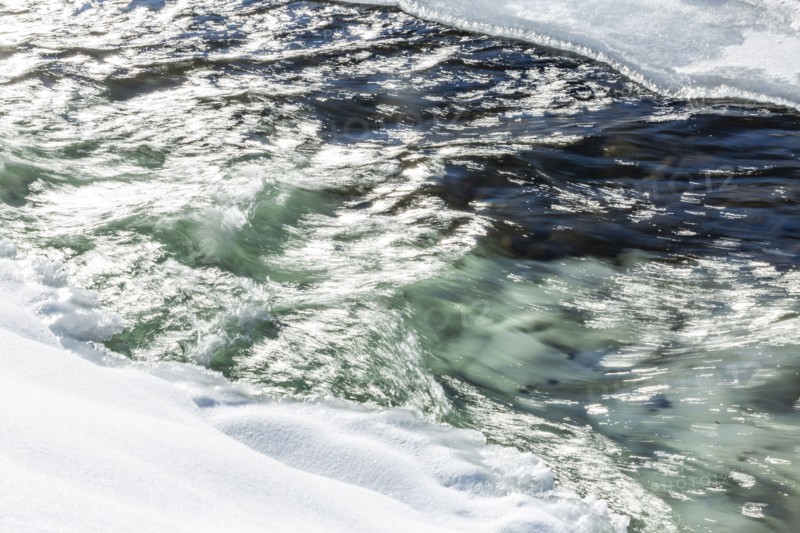 Ice and snow along Big Wood River