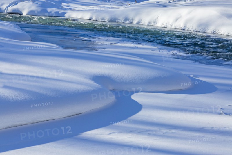 Ice and snow along Big Wood River