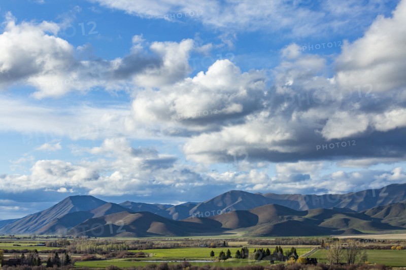 USA, Idaho, Sun Valley, Scenic view of clouds above mountains