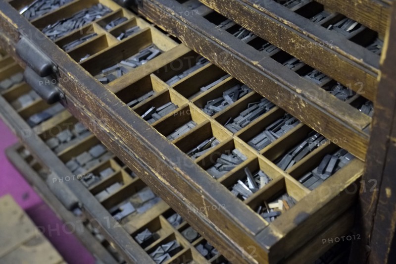 Vintage printing fonts