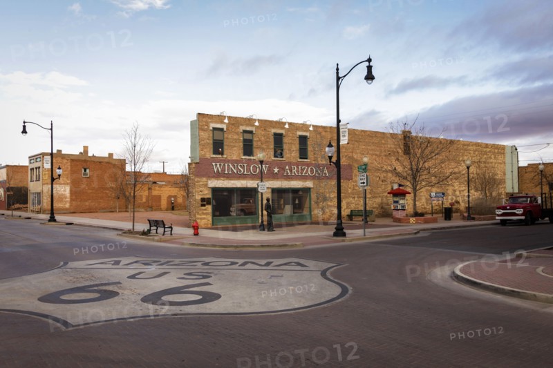 Abandoned buildings along Route 66