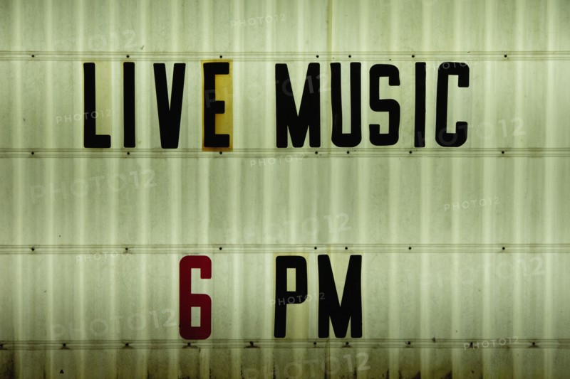 Live music signage outside honky tonk